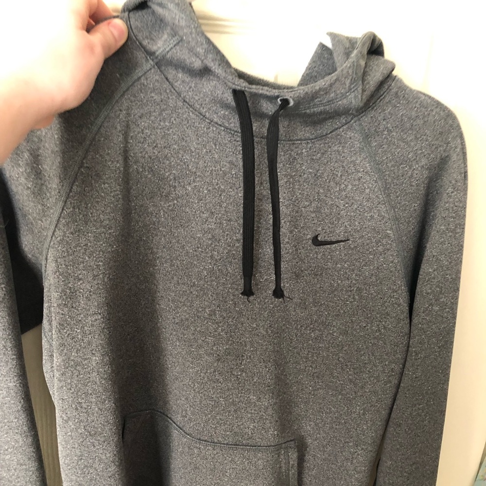 Nike Therma-Fit Sweatshirt